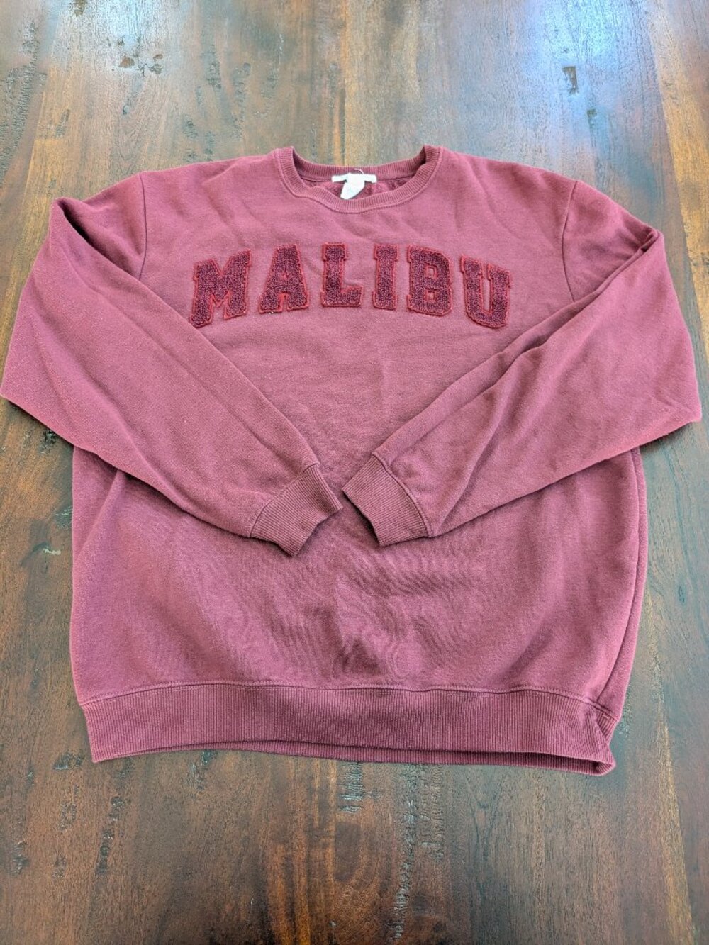 Full Tilt Burgundy Malibu Bouclé Lettering Crewneck Sweatshirt